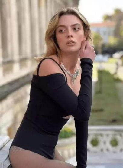 Melis Sezen ve Atilla Bingöl aşk yaşıyor
