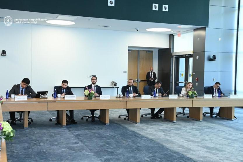 Azerbaycan ve Ermenistan Dışişleri Bakanları ABDde bir araya geldi