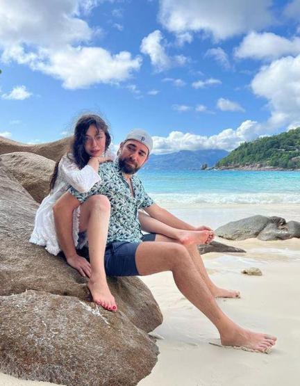 Neslihan Atagül tek kalemde sildi