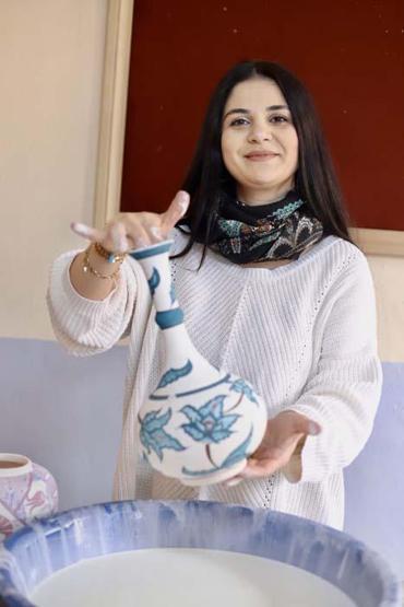 Çini sanatıyla tanışan Ağrılı kadınlar ortaya eşsiz güzellikte eserler çıkardı