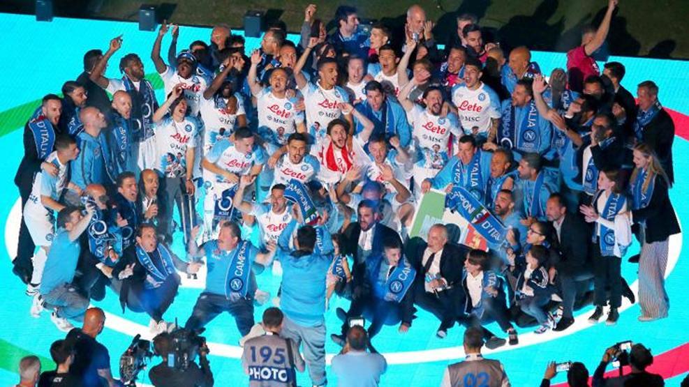 Fenerbahçeden Napoliye iki genç yıldız daha