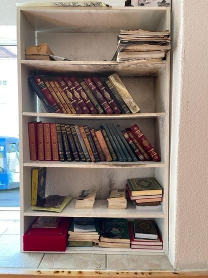 Almanya’da camiye çirkin saldırı