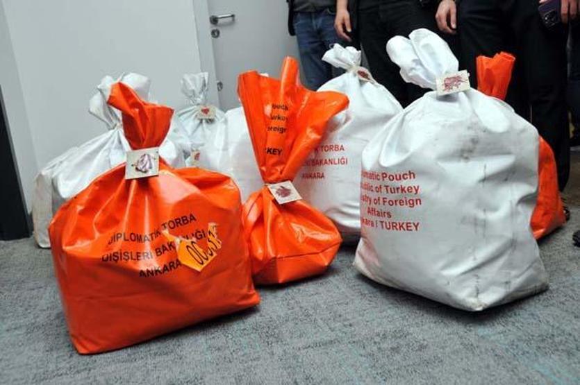 Yurt dışı oyların bulunduğu odaya 5 asma kilit
