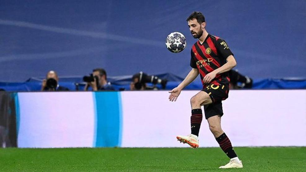 Galatasaray, stoper ve orta saha transferi için rotayı Premier Lige kırdı İşte liste...