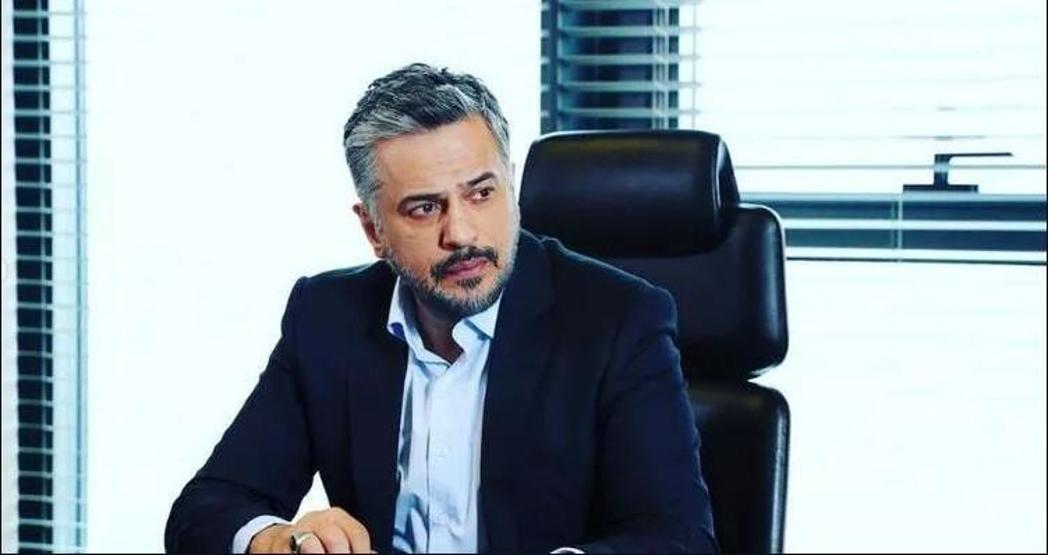 Babasının ölümüyle sarsılan Emre Altuğdan duygulandıran mesaj
