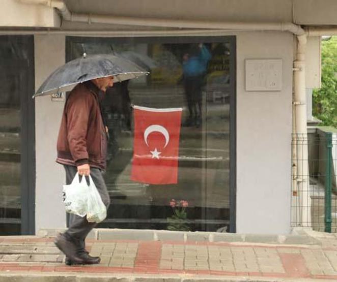 Meteorolojiden kuvvetli yağış uyarısı