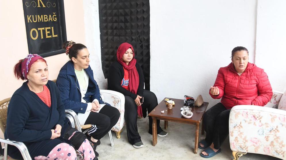 Tekirdağda mağdur olan depremzedeler konuştu: Torunum ağlayarak aradığı için geldim