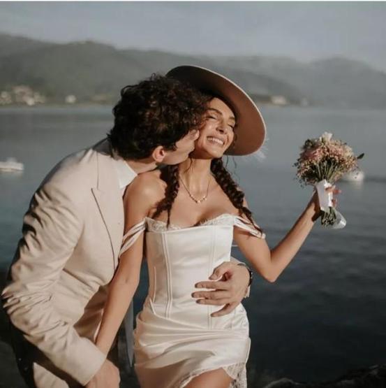 Cedi Osmandan romantik kutlama: Her şeyim...