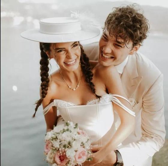 Cedi Osmandan romantik kutlama: Her şeyim...