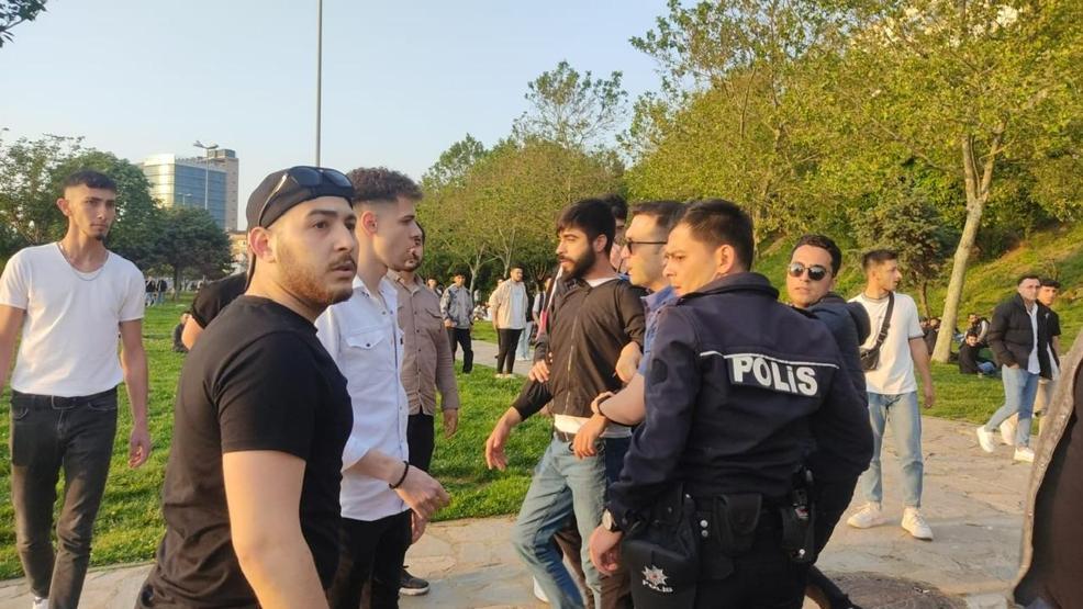 Kadıköyde hareketli anlar :4 gözaltı