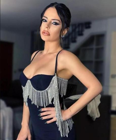 Simge Sağından Aşkın Olayım açıklaması: Şarkı Icardiye yazılmış
