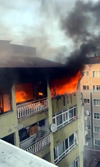 Avcılarda boş dairede korkutan yangın