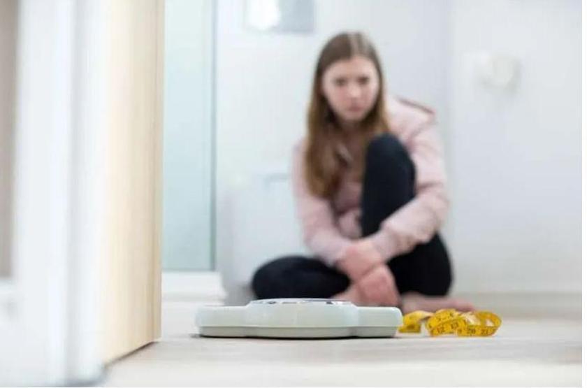 Hızlı kilo vermenin zararları Fit görüneceğim diye sağlığınızdan olmayın