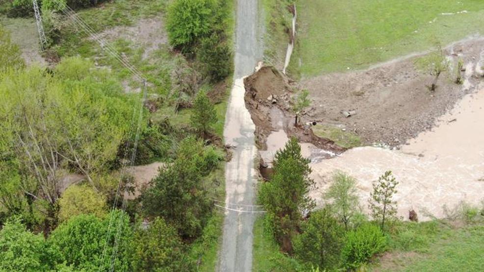 Kastamonu’da sel: Yol çöktü, tarım arazileri sular altında kaldı