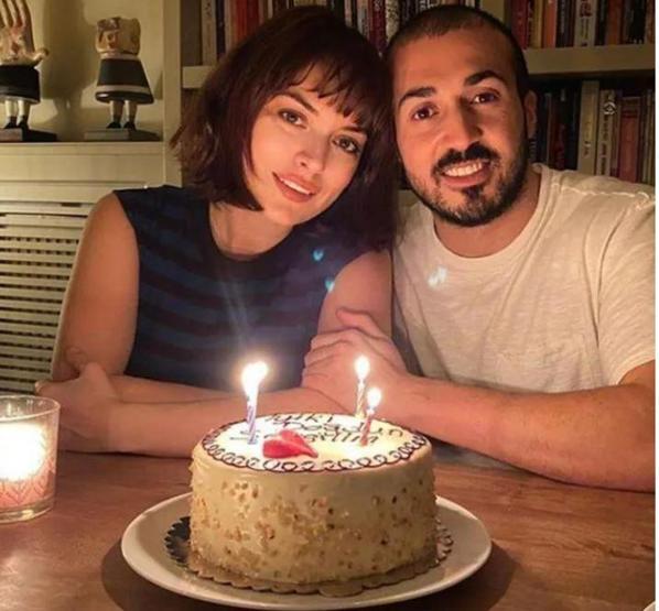 Ezgi Mola hamile olduğunu açıkladı