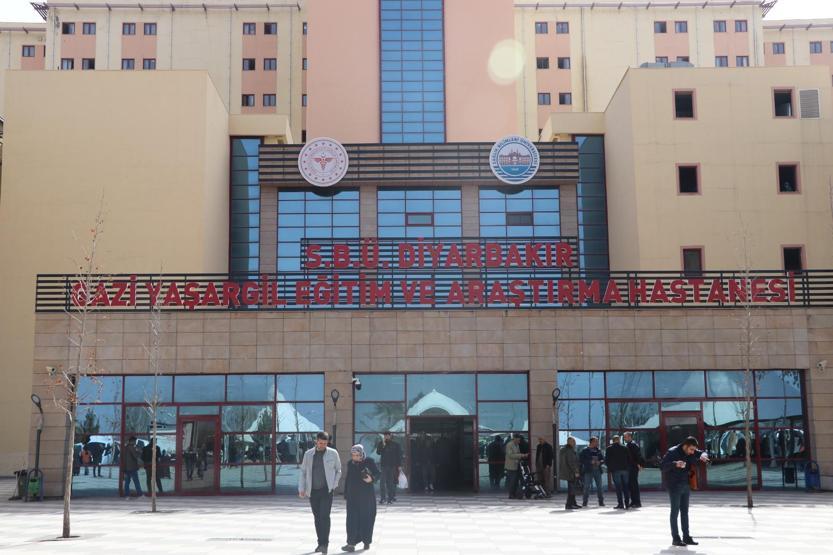 Okulda deneyde kullanılan malzeme patladı Öğretmen ve öğrenciler yaralandı