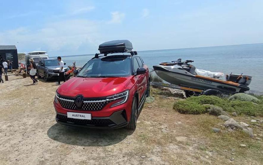 Renault’un yeni SUV’u yollara çıktı