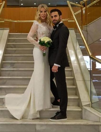 Seda Sayan estetiğe doymadı Yine ameliyat masasına yattı