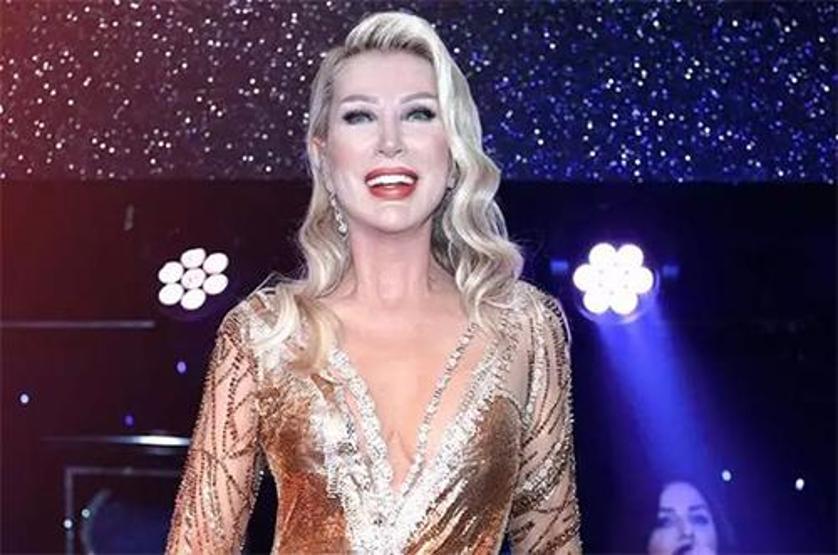 Seda Sayan estetiğe doymadı Yine ameliyat masasına yattı