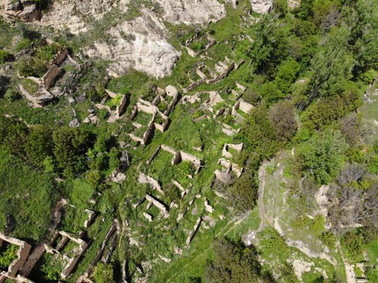 Gümüşhane’deki tarihi taş evler turizme kazandırılmayı bekliyor