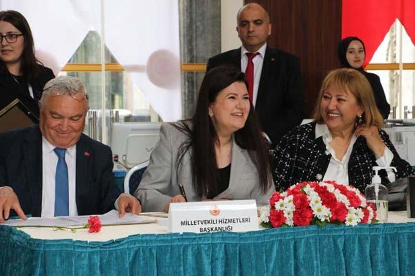 Milletvekilliği seçiminde kesin sonuçlar 2. turdan sonra