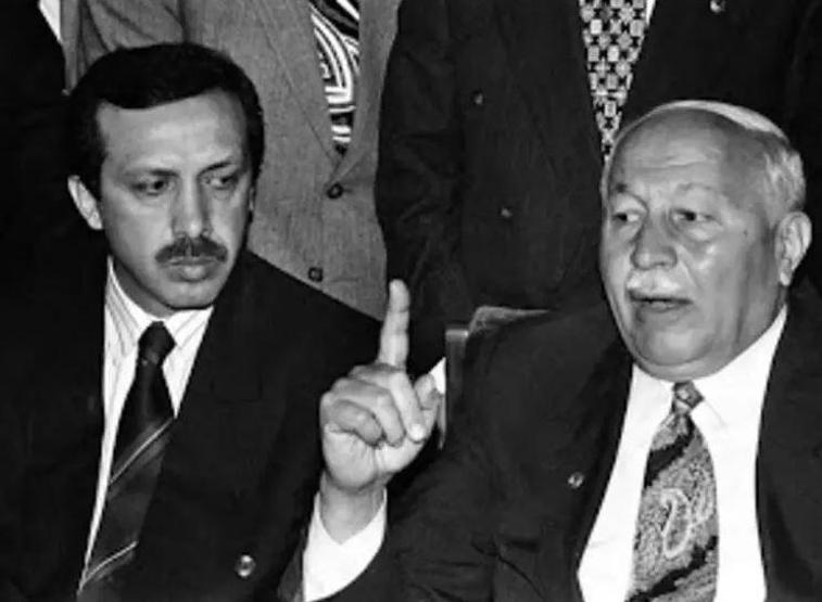 Siyaset sahnesine damga vuran 30 yıl