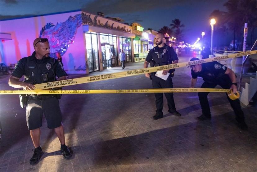 Florida sahilinde silahlı saldırı: 4’ü çocuk 9 yaralı