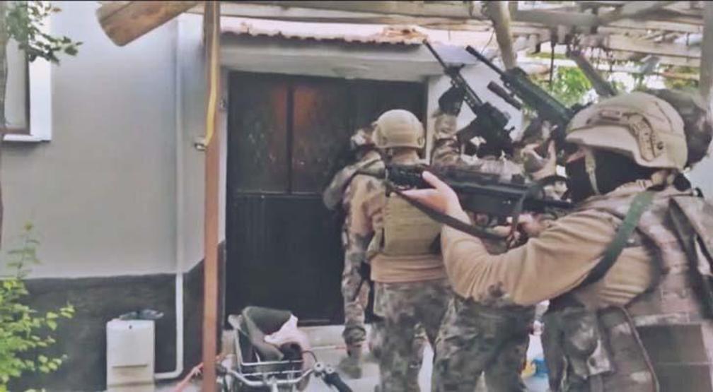 Seçimde eylem hazırlığı yapan DEAŞ’lı, tanınmamak için saç ektirip, protez göz taktırmış