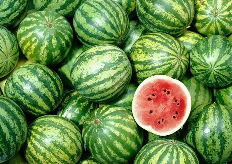 Sakın çöpe atmayın Karpuz çekirdeğinin bilinmeyen faydaları