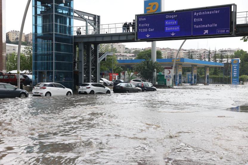 Son dakika.. Bugün için saat verildi Ankarada yeniden sel alarmı