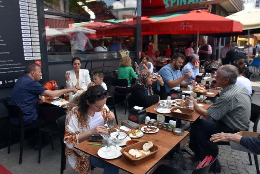 Edirnenin meşhur tava ciğerinde tavan fiyat delindi; porsiyonu 160 TLye çıktı