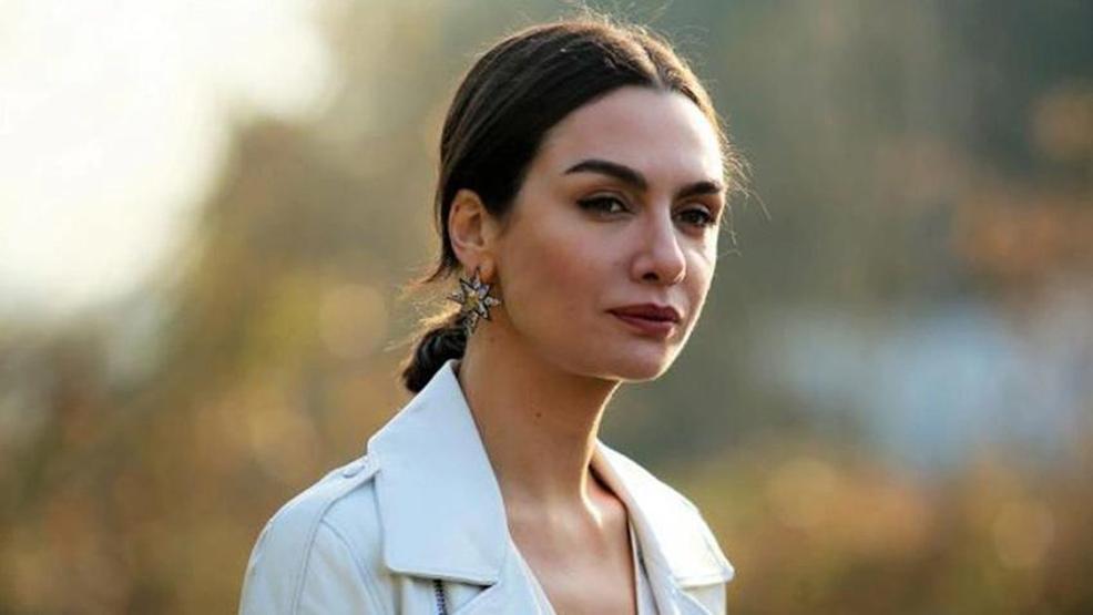 Birce Akalay dolandırılmaktan kıl payı kurtuldu