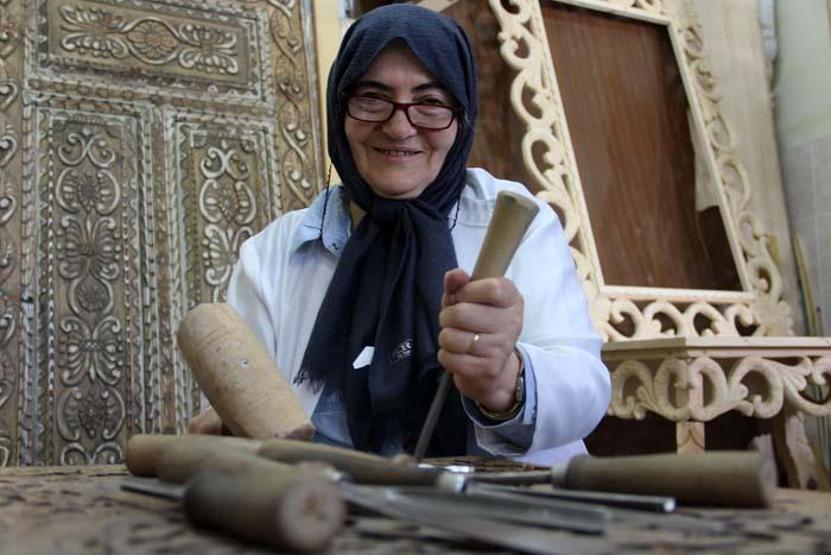 Okumanın yaşı yok dedi, 65 yaşında üniversiteli oldu