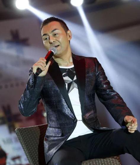 Serdar Ortaç müjdeyi verdi