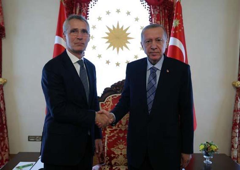 Dünyanın gözü İstanbuldaki görüşmedeydi: Dolmabahçede Hakan Fidanlı NATO zirvesi...