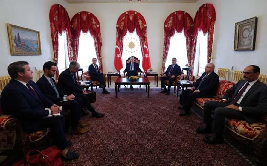 Dünyanın gözü İstanbuldaki görüşmedeydi: Dolmabahçede Hakan Fidanlı NATO zirvesi...