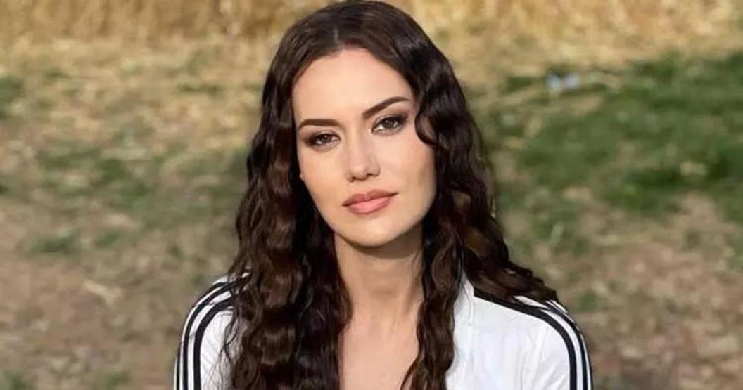 Fahriye Evcen yeni yaşını kutladı