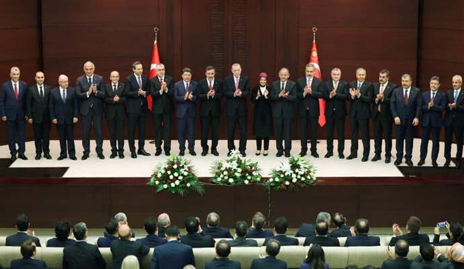 Yeni kabinenin ilk zirvesi bugün
