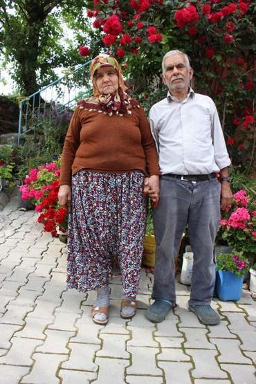 Yarım asırlık evliliklerini 4S modeline borçlular