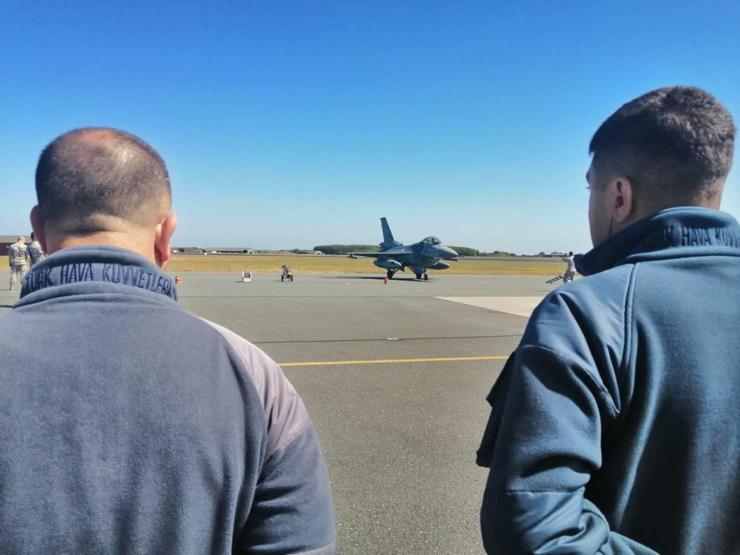 Türk F-16’ları NATO tatbikatı için Almanya’da