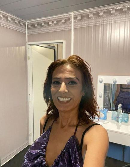 Yıldız Tilbe asker tıraşı oldu Yeni imajına yorum yağdı