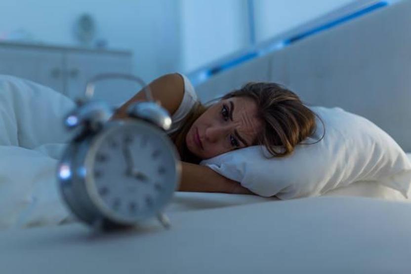 6 saatten az uyumak bağışıklığı düşürüyor