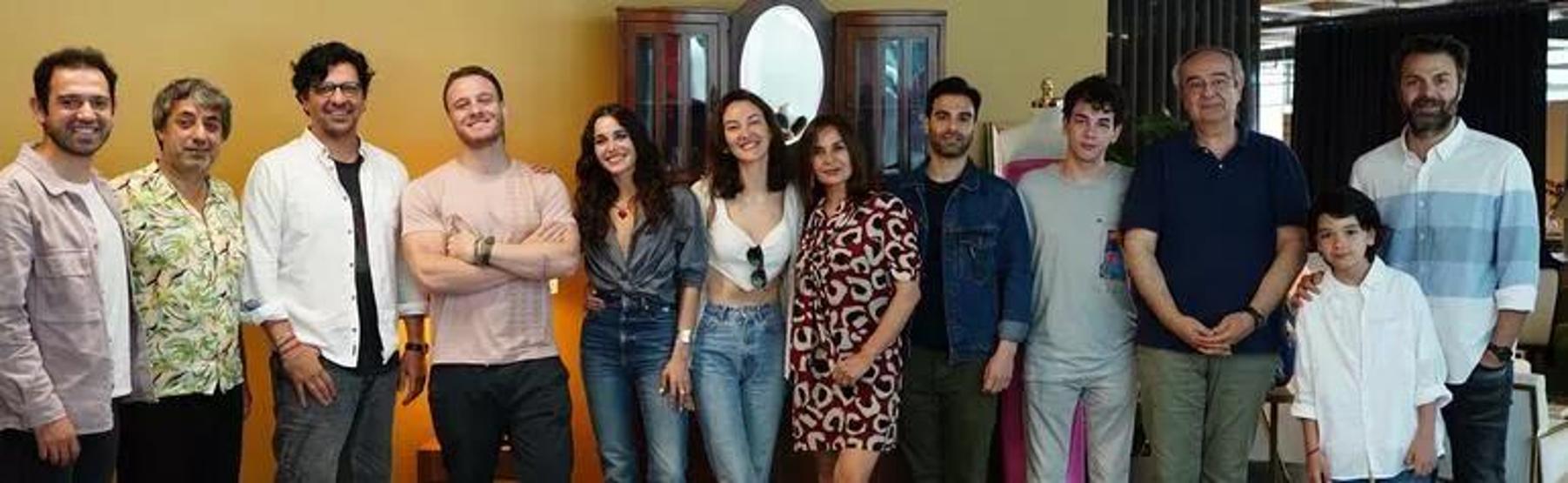 Kerem Bürsin ve Hafsanur Sancaktutan, Kod Adı: “Gün Işığım” dizisi için bir araya geldi