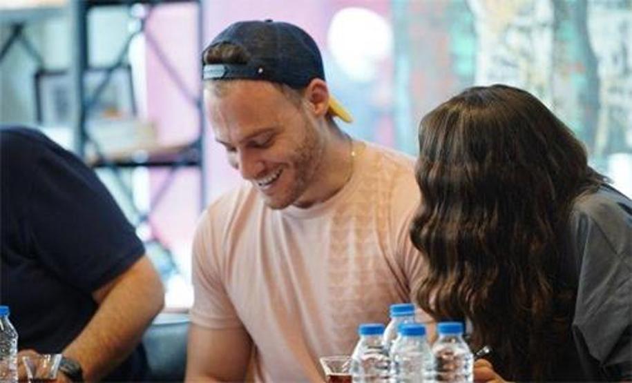Kerem Bürsin ve Hafsanur Sancaktutan, Kod Adı: “Gün Işığım” dizisi için bir araya geldi
