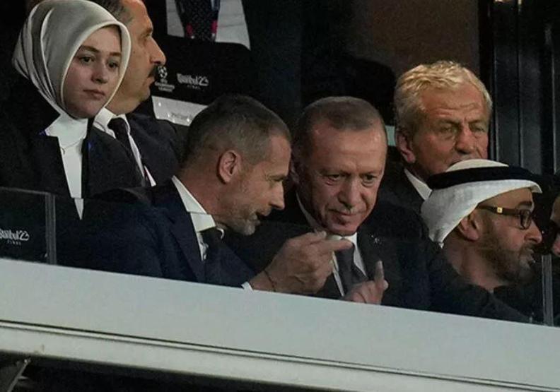 Dünyanın gözü İstanbuldaydı: Şampiyonlar Ligi finali diploma trafiğine sahne oldu...