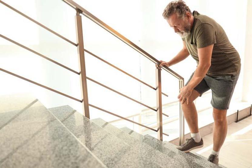 Gençlerde görülen diz önü ağrısını önlemek için uzmanından 6 öneri