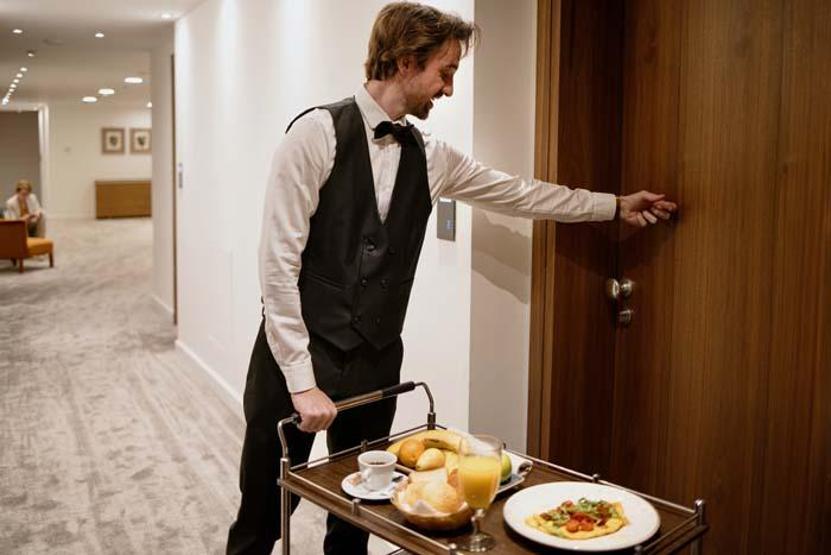 Otellerde en sıra dışı 10 oda servisi siparişi