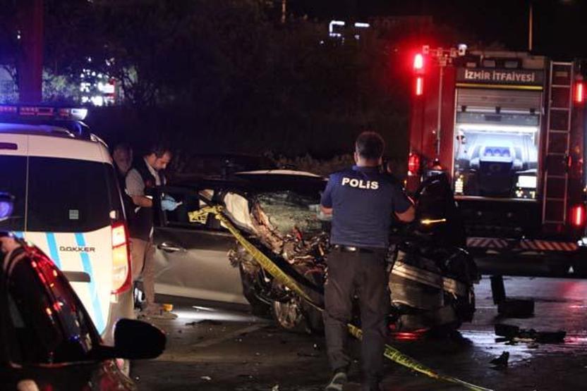 İzmir’de öldüren yarış: 1 ölü, 1i bebek 2 yaralı