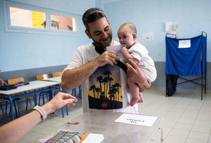 Yunanistan 2. kez sandıkta: Kazanan Miçotakis