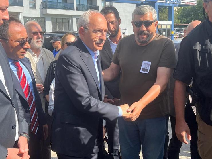 Kılıçdaroğlunun dayısı, son yolculuğuna uğurlandı